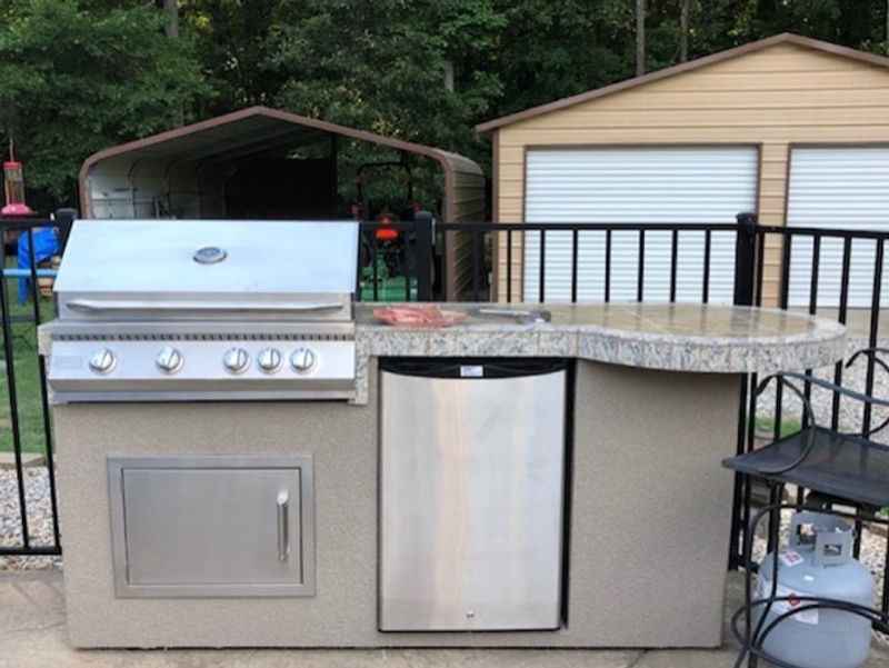 KoKoMo Maui 7 ft 6 in BBQ Island with 33-in Round Bar, LED Lights & Grill